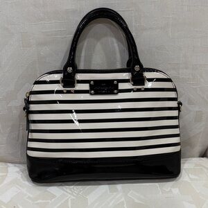 Kate Spade Wellesley Rochelle patent leather striped 2 handle satchel bag blk wt